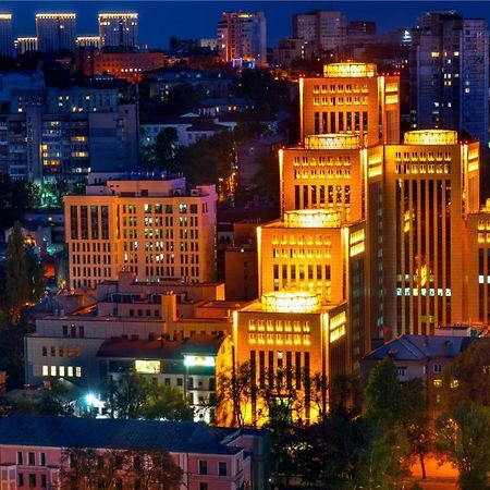 Most City Kos Dnipro Bagian luar foto